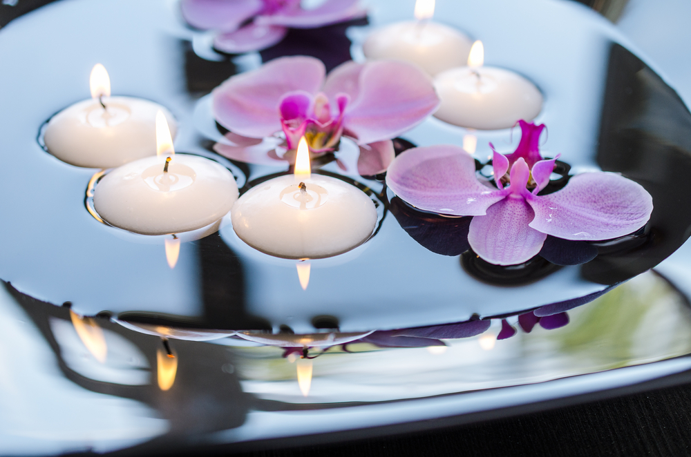 Unleash Your Inner Designer: 10 DIY Centerpiece Ideas to Transform Your Family Dinners